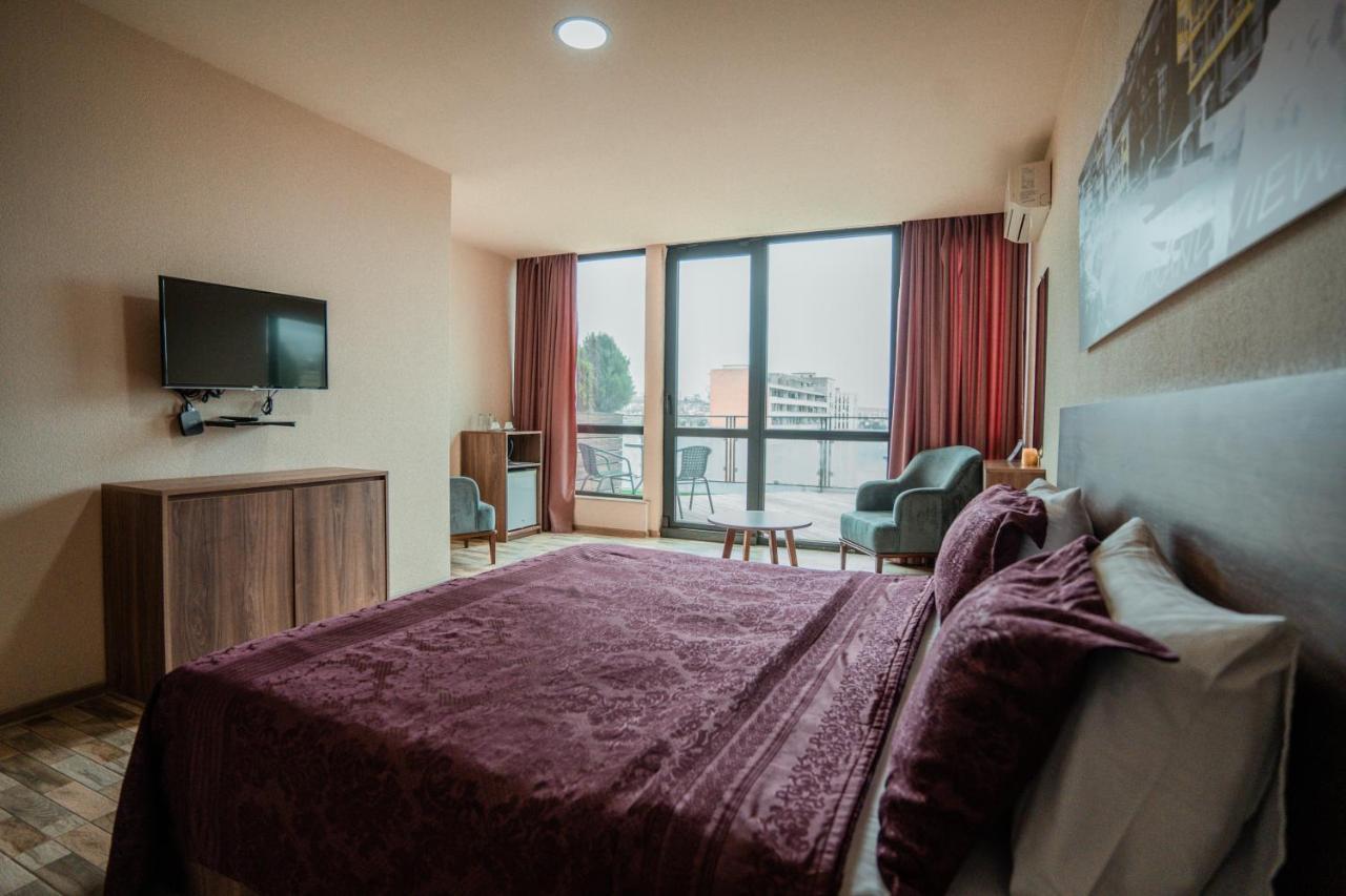 Hotel Grand View In Tbilisi Ngoại thất bức ảnh